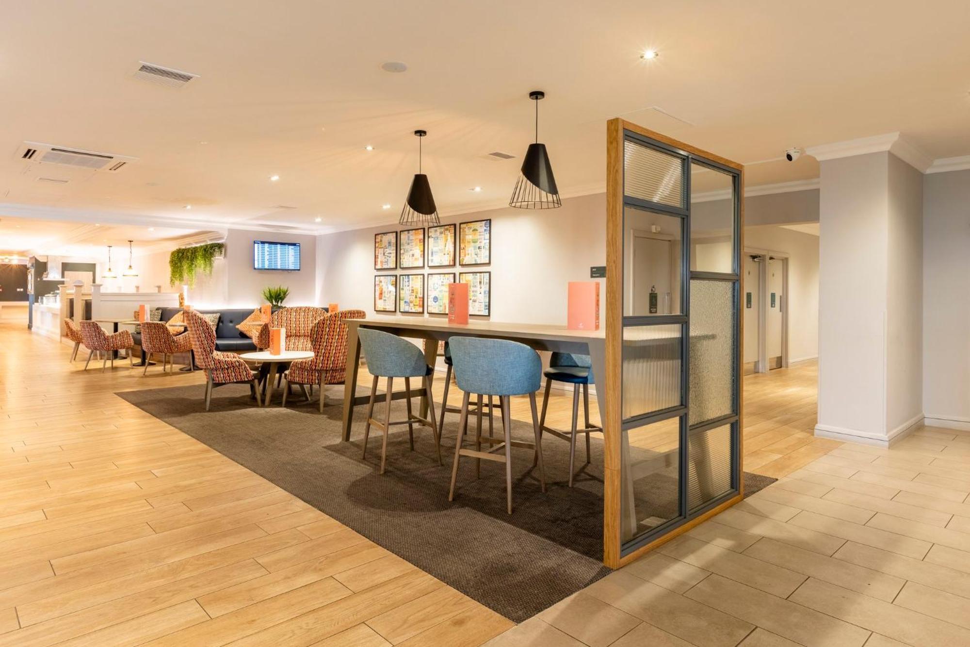 Holiday Inn - Glasgow Airport By Ihg Paisley Dış mekan fotoğraf
