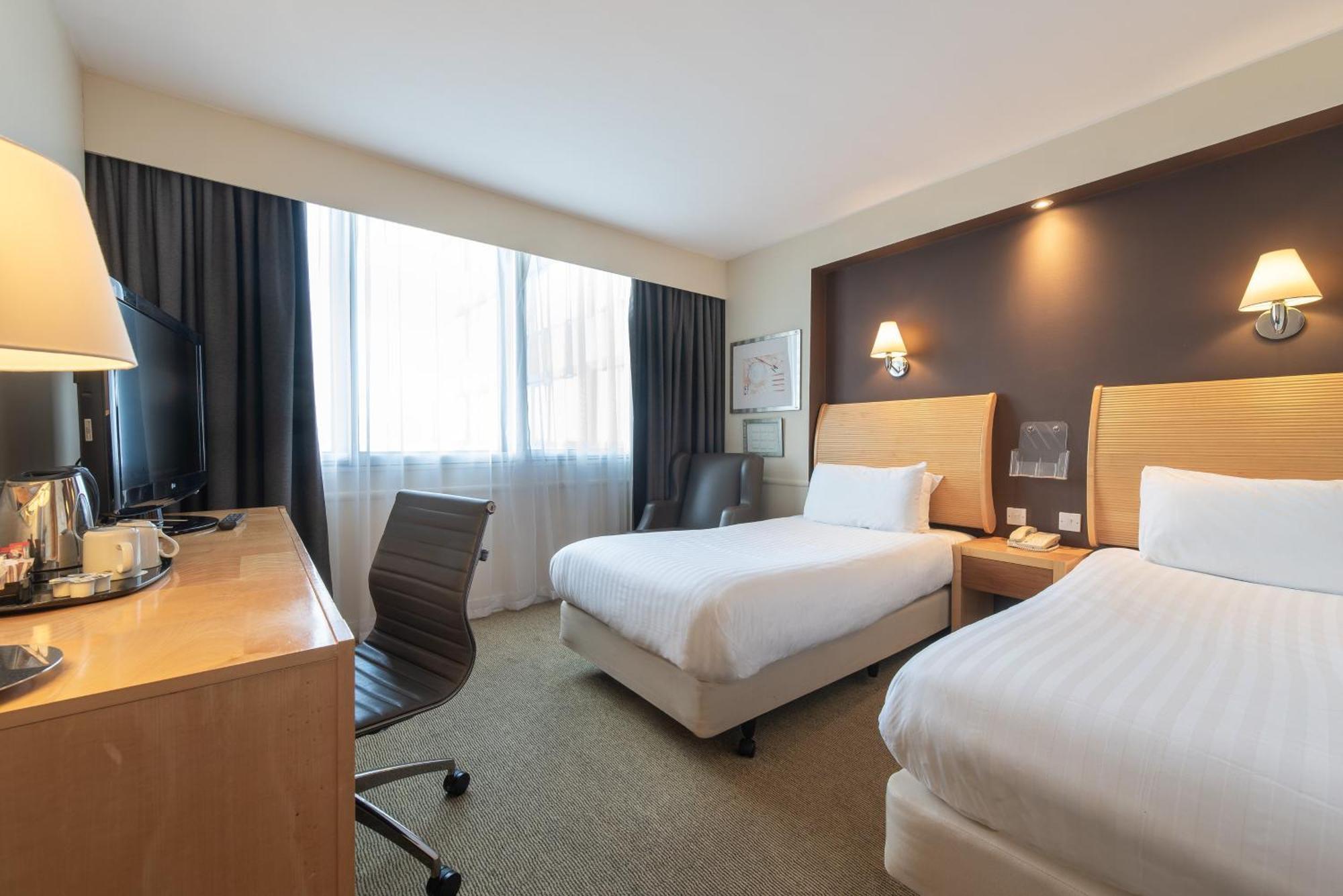 Holiday Inn - Glasgow Airport By Ihg Paisley Dış mekan fotoğraf